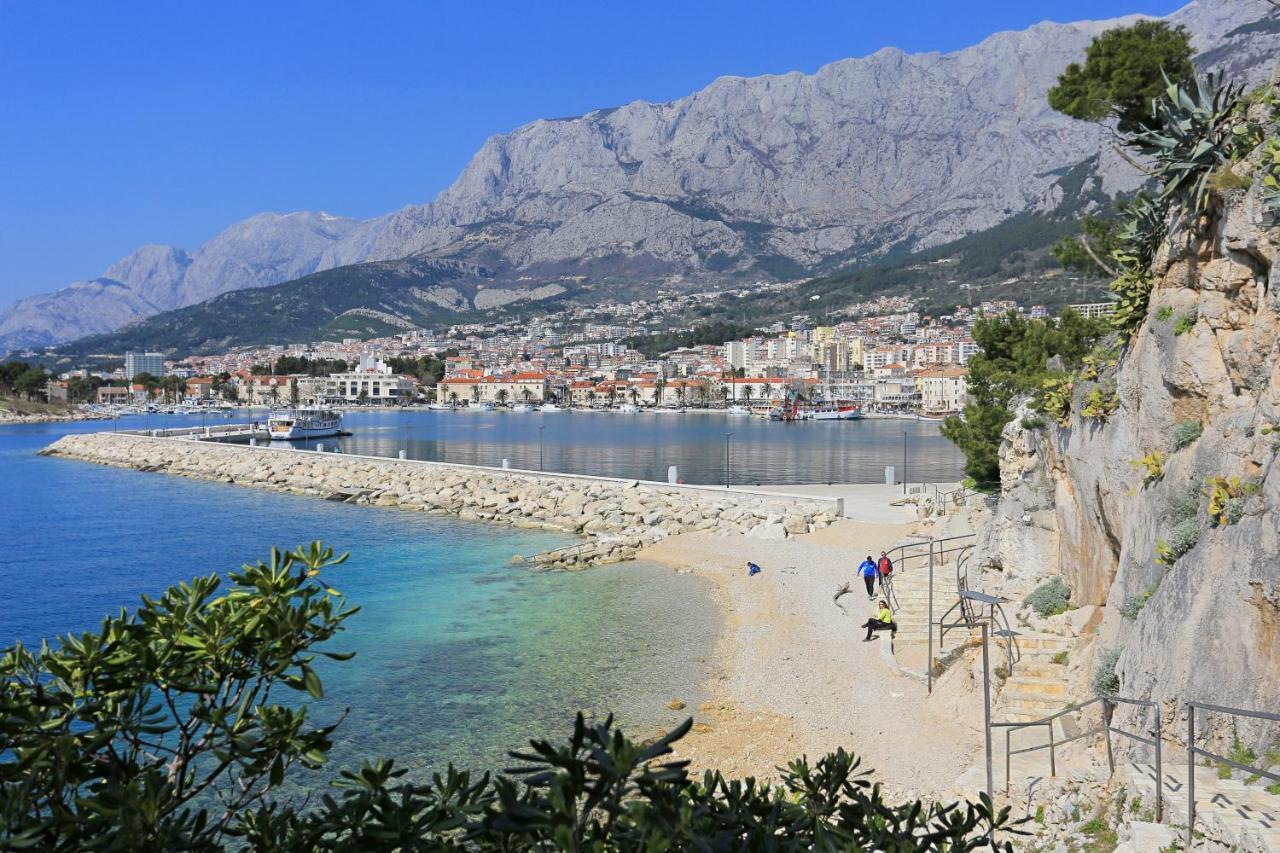 Apartments And Rooms With Wifi Makarska - 11063 Eksteriør bilde